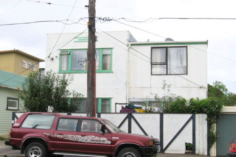 Photo of property in 27 Luxford Street, Berhampore, Wellington, 6023