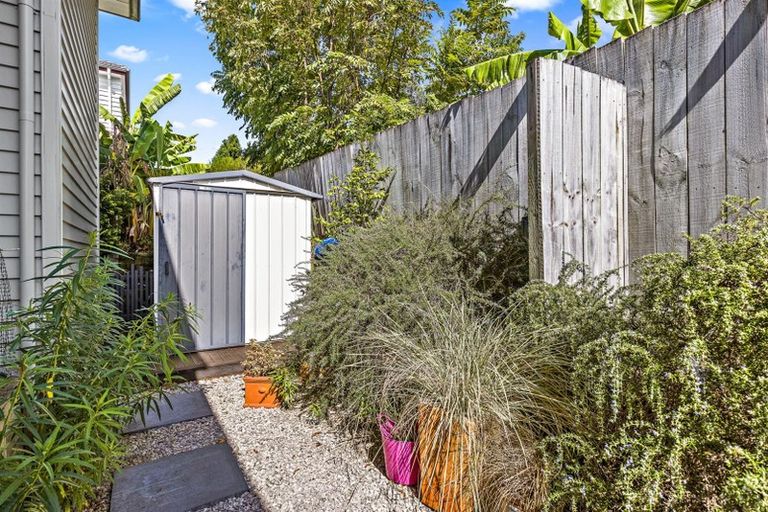 Photo of property in 140 Awaruku Road, Torbay, Auckland, 0630