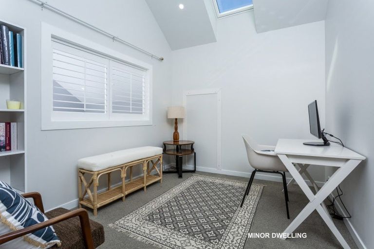 Photo of property in 10a Olwyn Place, Greenhithe, Auckland, 0632