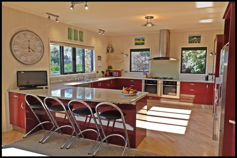 Photo of property in 27a Shelter Grove, Frankleigh Park, New Plymouth, 4310