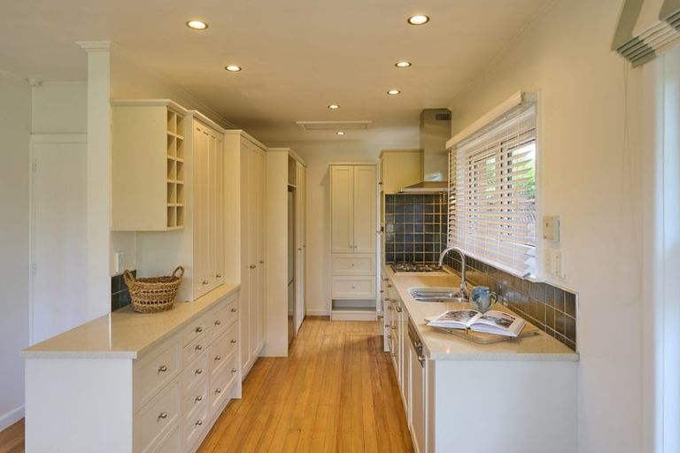 Photo of property in 115 Saint Martins Road, Saint Martins, Christchurch, 8022