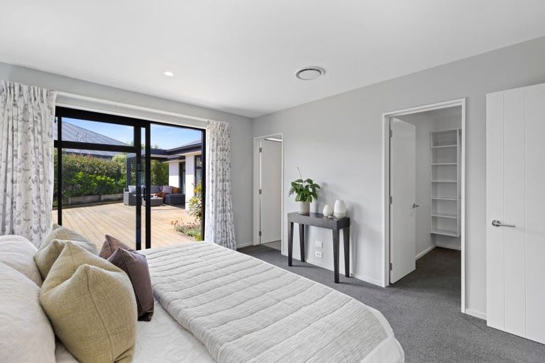 Photo of property in 41 Watkins Drive, Rangiora, 7400