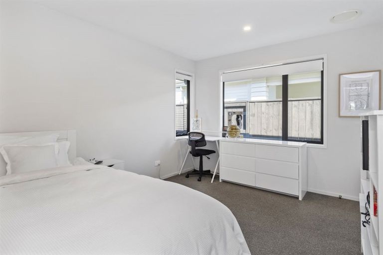 Photo of property in 2 Pimelea Street, Papamoa Beach, Papamoa, 3118