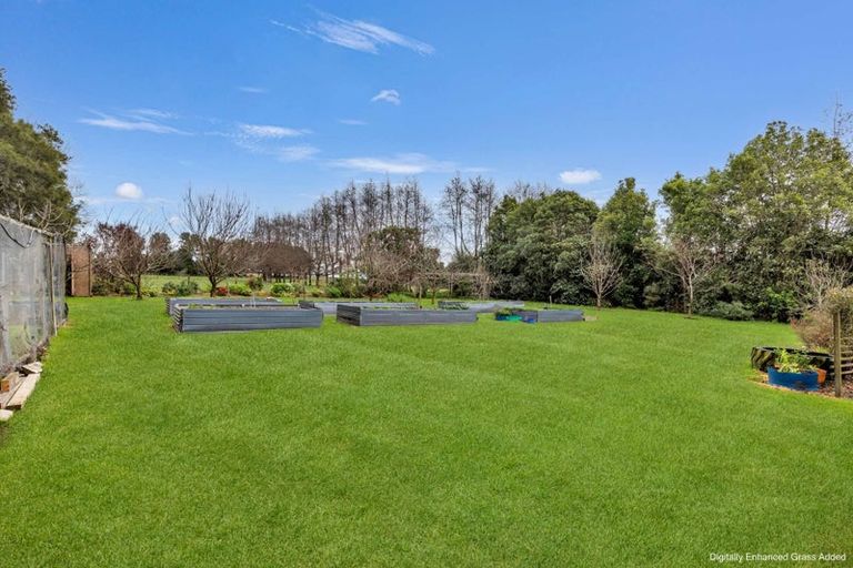 Photo of property in 1098 Queen Street East, Levin, 5571