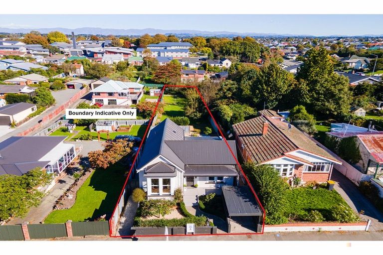 Photo of property in 23 Craigie Avenue, Parkside, Timaru, 7910