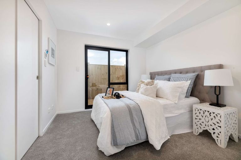 Photo of property in 10 Kari Lane, Kumeu, 0810