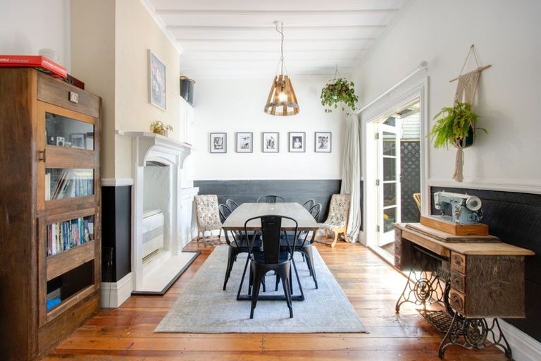 Photo of property in 70 Mcgrath Street, Napier South, Napier, 4110