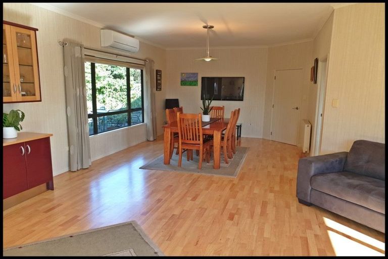 Photo of property in 27a Shelter Grove, Frankleigh Park, New Plymouth, 4310