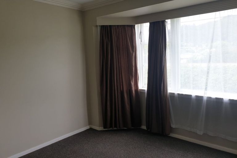 Photo of property in 2 Bledisloe Crescent, Wainuiomata, Lower Hutt, 5014