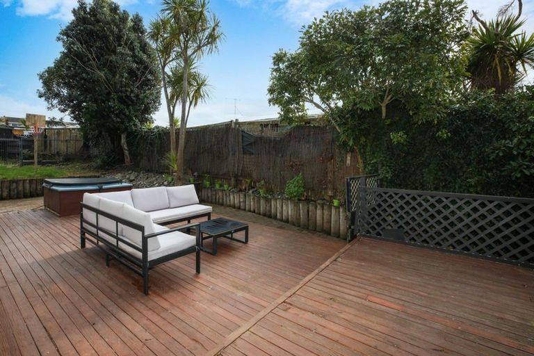 Photo of property in 2 Salmond Place, Dinsdale, Hamilton, 3204