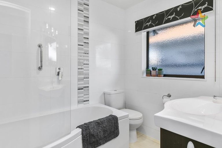 Photo of property in 52 Britannia Street, Petone, Lower Hutt, 5012