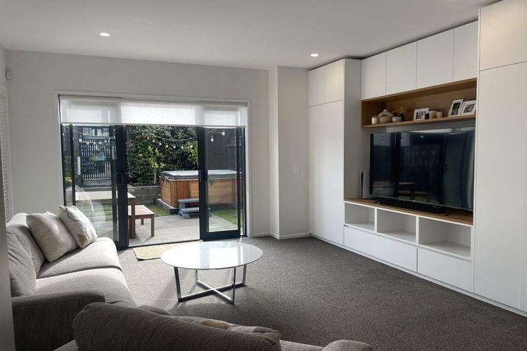 Photo of property in 16 Joshua Carder Drive, Hobsonville, Auckland, 0616