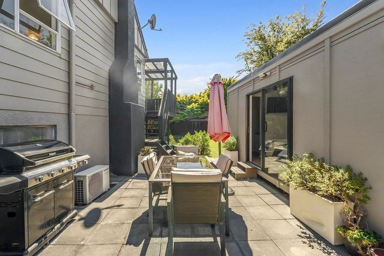 Photo of property in 32a Hunter Crescent, Wanaka, 9305