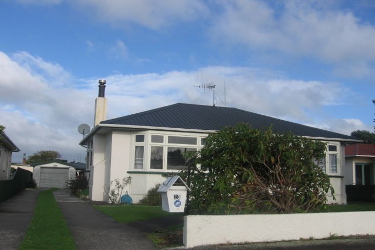 Photo of property in 20 Vernon Avenue, Takaro, Palmerston North, 4412