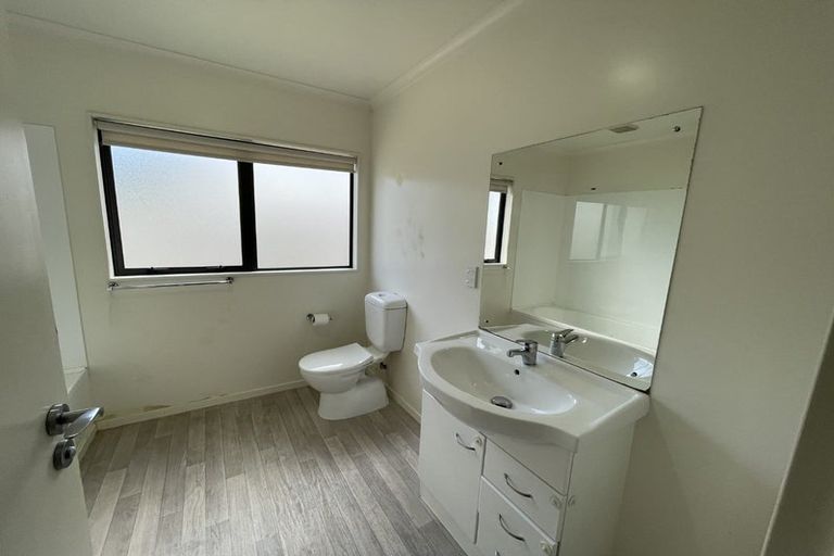 Photo of property in 12a Hiwi Crescent, Titahi Bay, Porirua, 5022