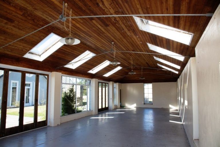 Photo of property in Oturehua Lodge, 74 Lockhart Road, Oturehua, 9386