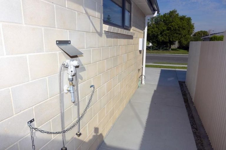 Photo of property in 66 Meeanee Road, Taradale, Napier, 4112