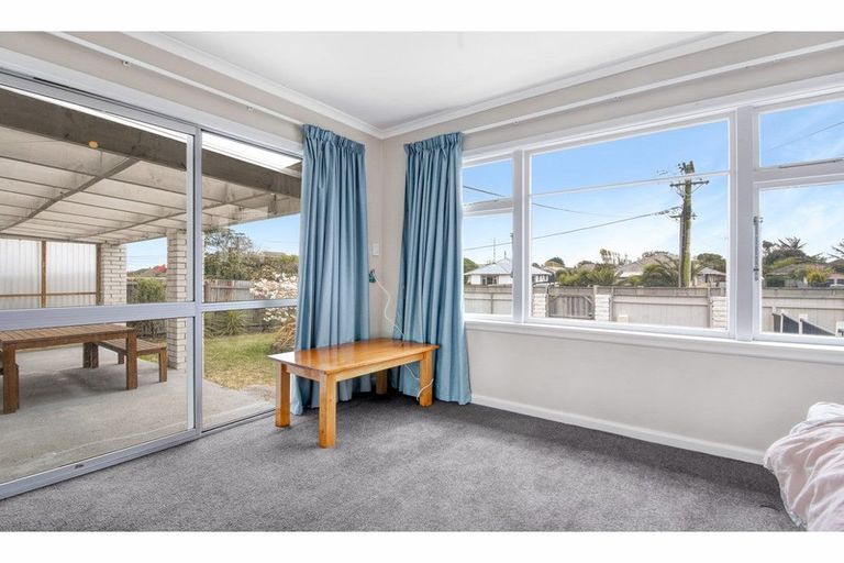 Photo of property in 8 Pandora Street, North New Brighton, Christchurch, 8083