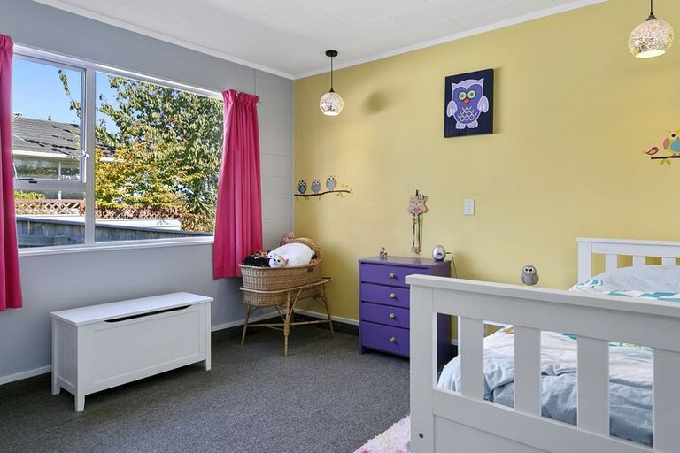 Photo of property in 6 Regents Grove, Richmond Heights, Taupo, 3330