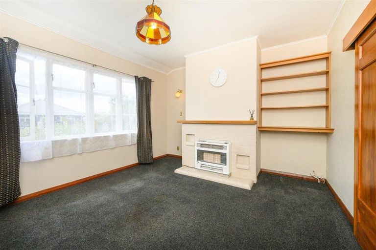 Photo of property in 19 Morris Street, Marton, 4710