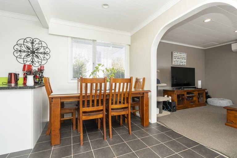 Photo of property in 5 Hamblyn Crescent, Nawton, Hamilton, 3200