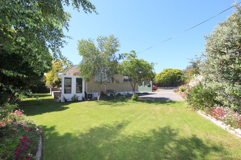 Photo of property in 1 Carlyle Crescent, Witherlea, Blenheim, 7201