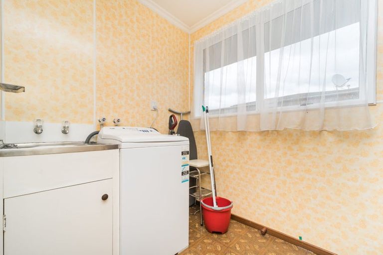 Photo of property in 25 Chippendale Crescent, Highbury, Palmerston North, 4412