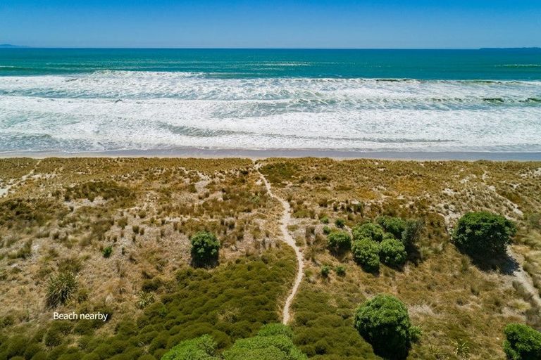 Photo of property in 1 Santa Cruz Drive, Papamoa Beach, Papamoa, 3118