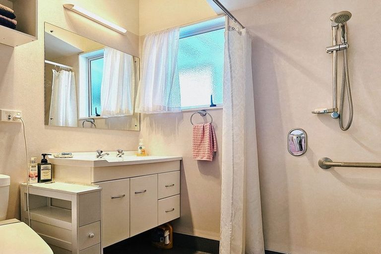 Photo of property in 27 Tanekaha Lane, Kerikeri, 0294