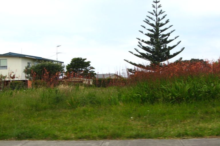 Photo of property in 46 Shakespear Road, Army Bay, Whangaparaoa, 0930