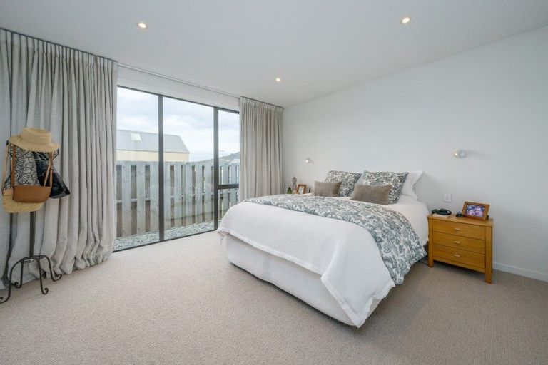 Photo of property in 64 Obelisk Street, Wanaka, 9305