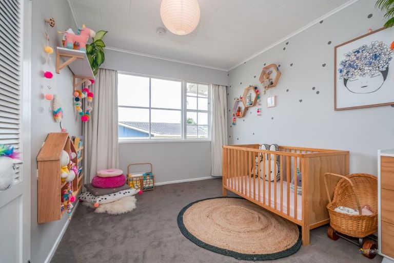 Photo of property in 147 Major Drive, Kelson, Lower Hutt, 5010