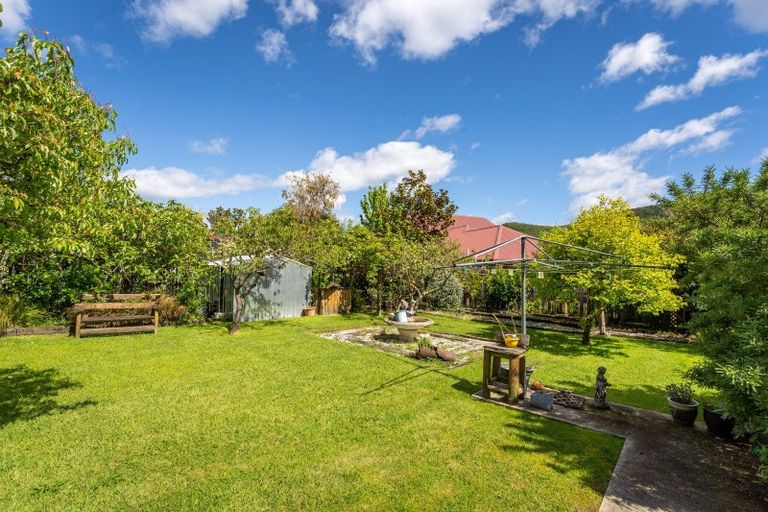 Photo of property in 21 Turners Road, Waikawa, Picton, 7220