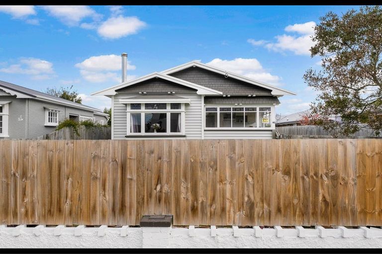 Photo of property in 40 Huxley Street, Sydenham, Christchurch, 8023