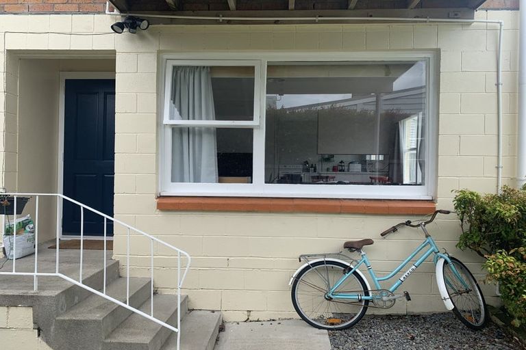 Photo of property in 1/31 Ewen Alison Avenue, Devonport, Auckland, 0624