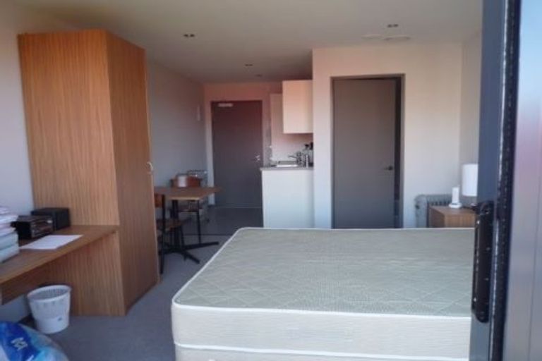 Photo of property in Dual Apartments, 108/142 Vivian Street, Te Aro, Wellington, 6011