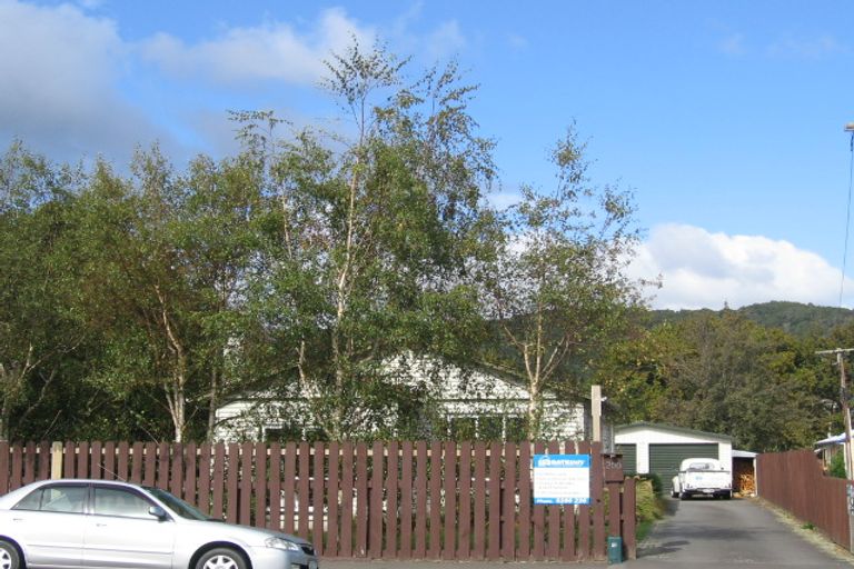 Photo of property in 266 Fergusson Drive, Heretaunga, Upper Hutt, 5018