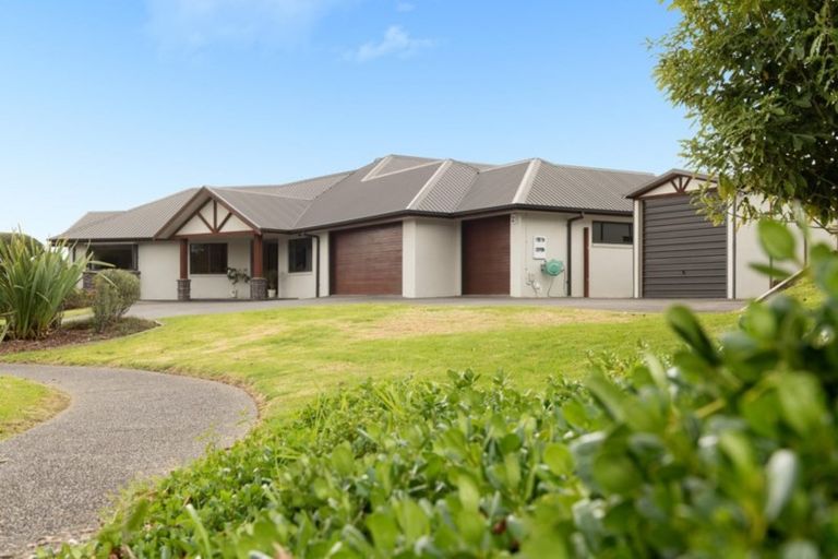 Photo of property in 29 Riverstone Drive, Welcome Bay, Tauranga, 3112