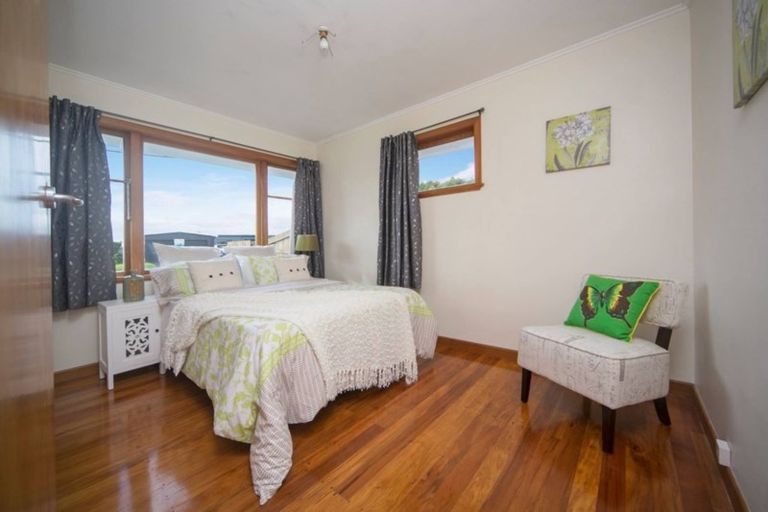 Photo of property in 146 Glengarry Road, Glen Eden, Auckland, 0602