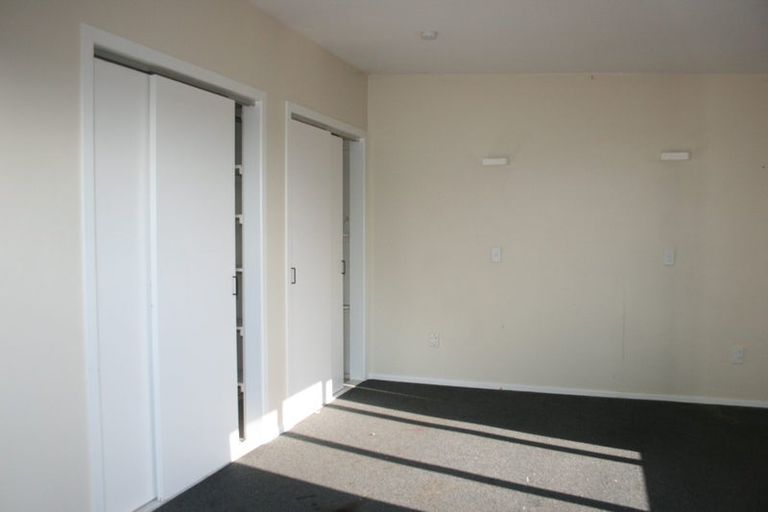 Photo of property in 24b Walsh Road, Westown, New Plymouth, 4310