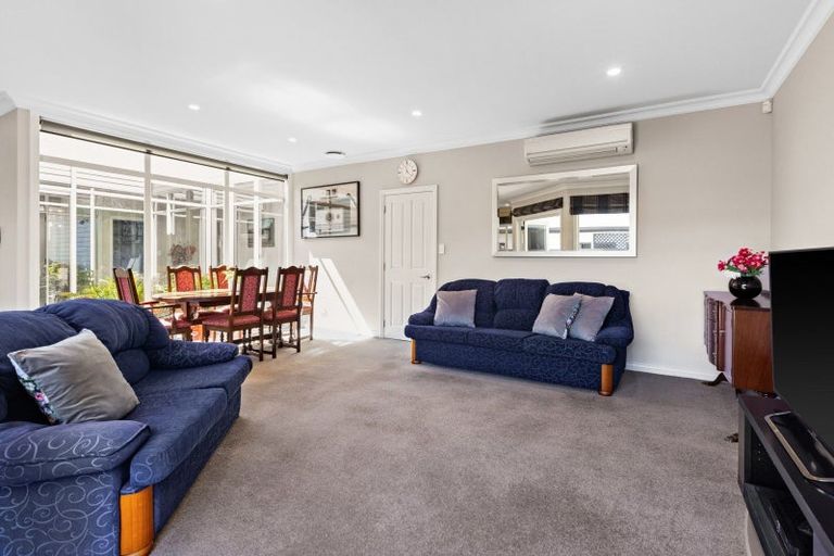 Photo of property in 66 Russell Robertson Drive, Havelock North, 4130