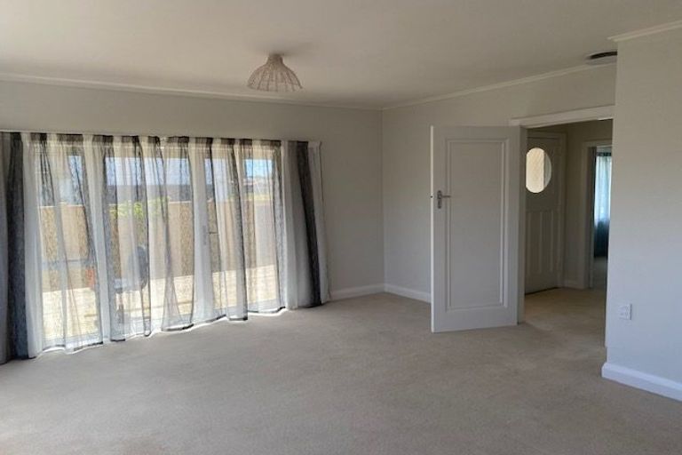 Photo of property in 3a Robbie Street, Foxton Beach, Foxton, 4815