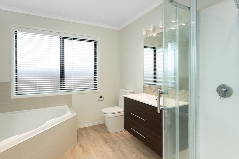 Photo of property in 9 Plate Lane, Papamoa, 3118