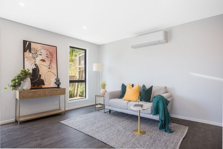 Photo of property in 2b Kaiaho Close, Aotea, Porirua, 5024