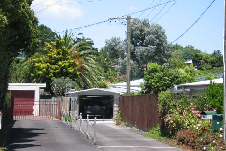 Photo of property in 7 Chaucer Place, Blockhouse Bay, Auckland, 0600