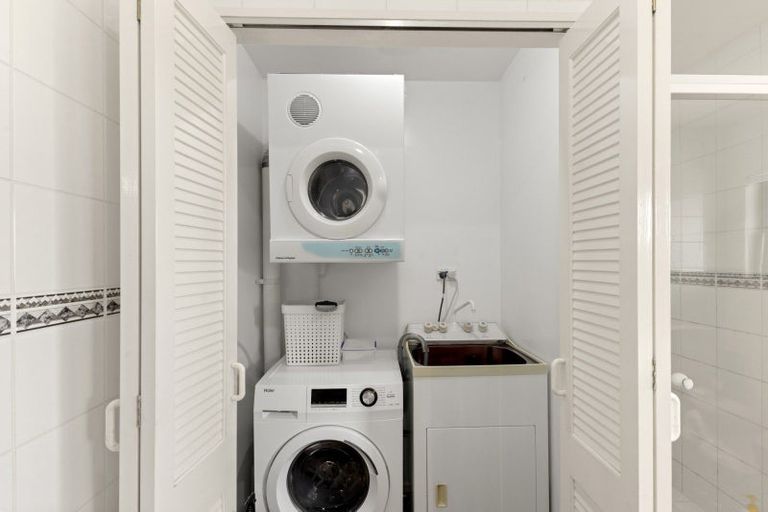 Photo of property in 1 Arabella Road, Opua, 0200