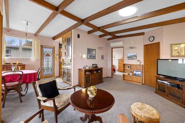 Photo of property in 341a Devon Street West, New Plymouth, 4310