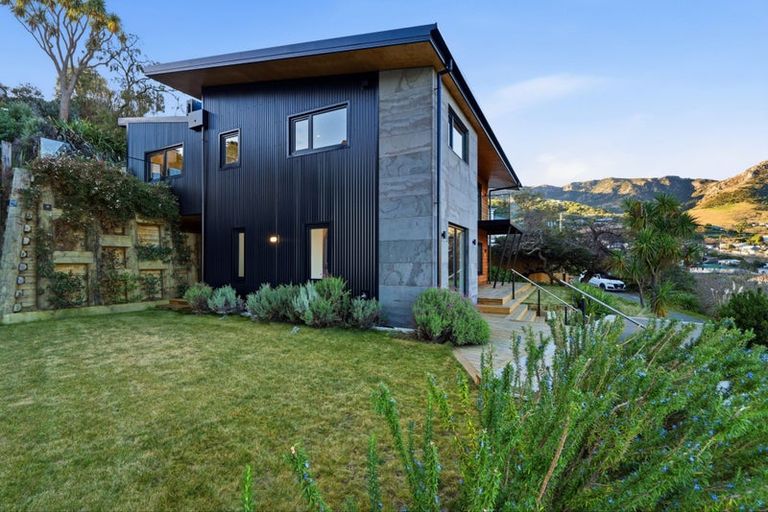 Photo of property in 43 Jacksons Road, Lyttelton, 8082