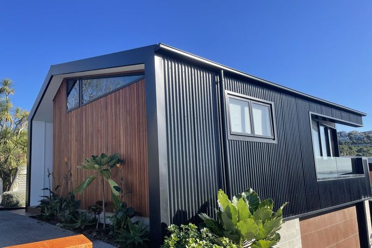 Photo of property in 34 Moncks Spur Road, Redcliffs, Christchurch, 8081