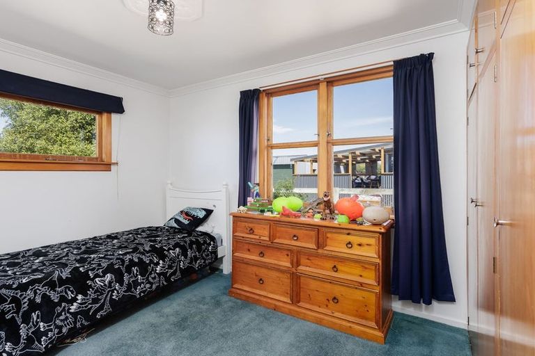 Photo of property in 35 Rhodes Street, Waimate, 7924